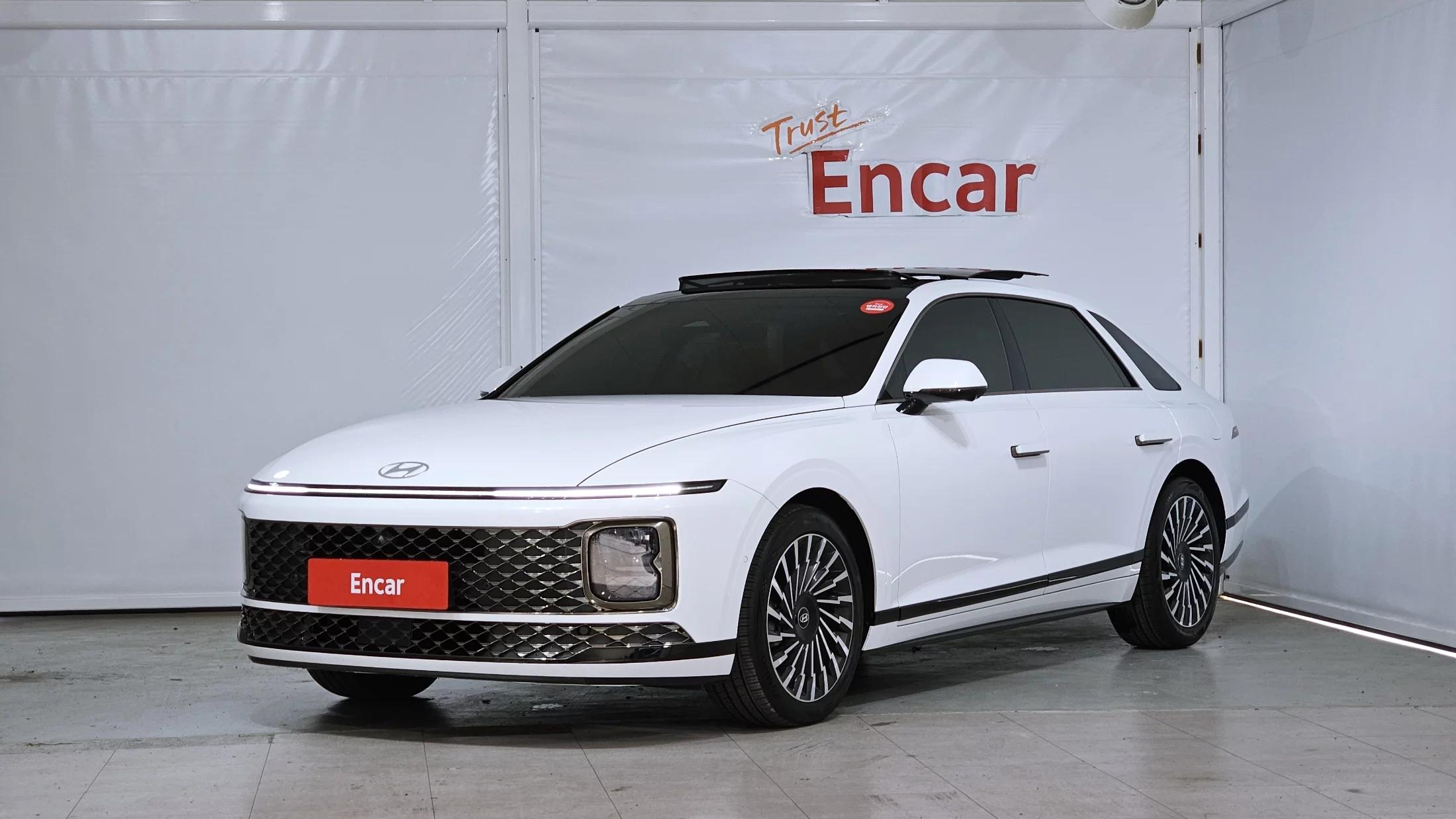 Hyundai Grandeur 2,5 Gasoline 2WD Calligraphy, 2025 г. 4662 км.