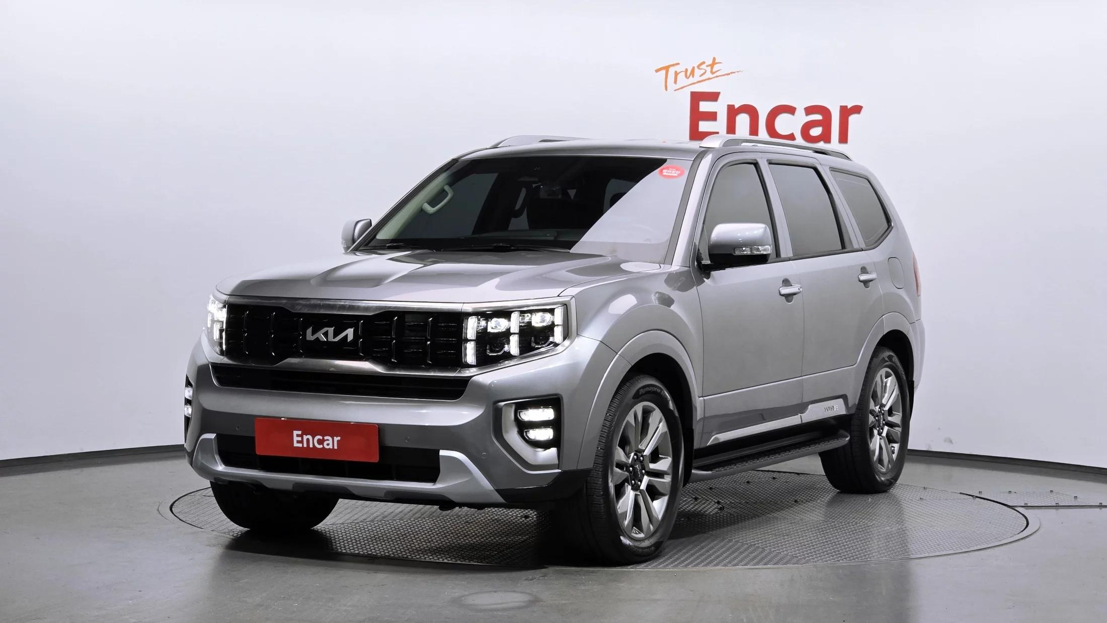 Kia Mohave Diesel 3.0 4WD 5-Seater Platinum, 2022 г. 6270 км.