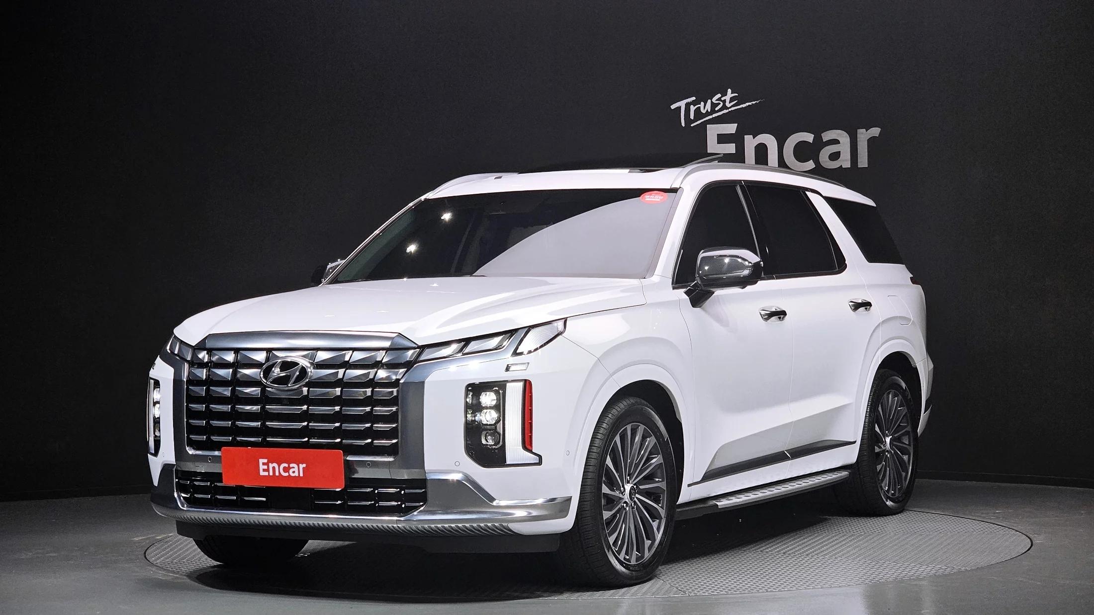 Hyundai Palisade Gasoline 3.8 4WD Calligraphy, 2023 г. 17872 км.