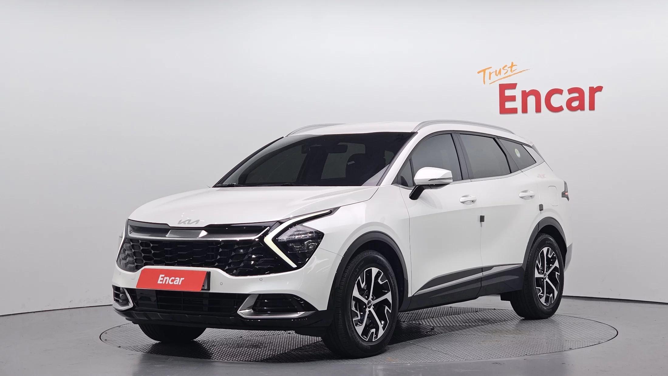 Kia Sportage Nobleless 2WD, гибрид, 2023 г. 45086 км.
