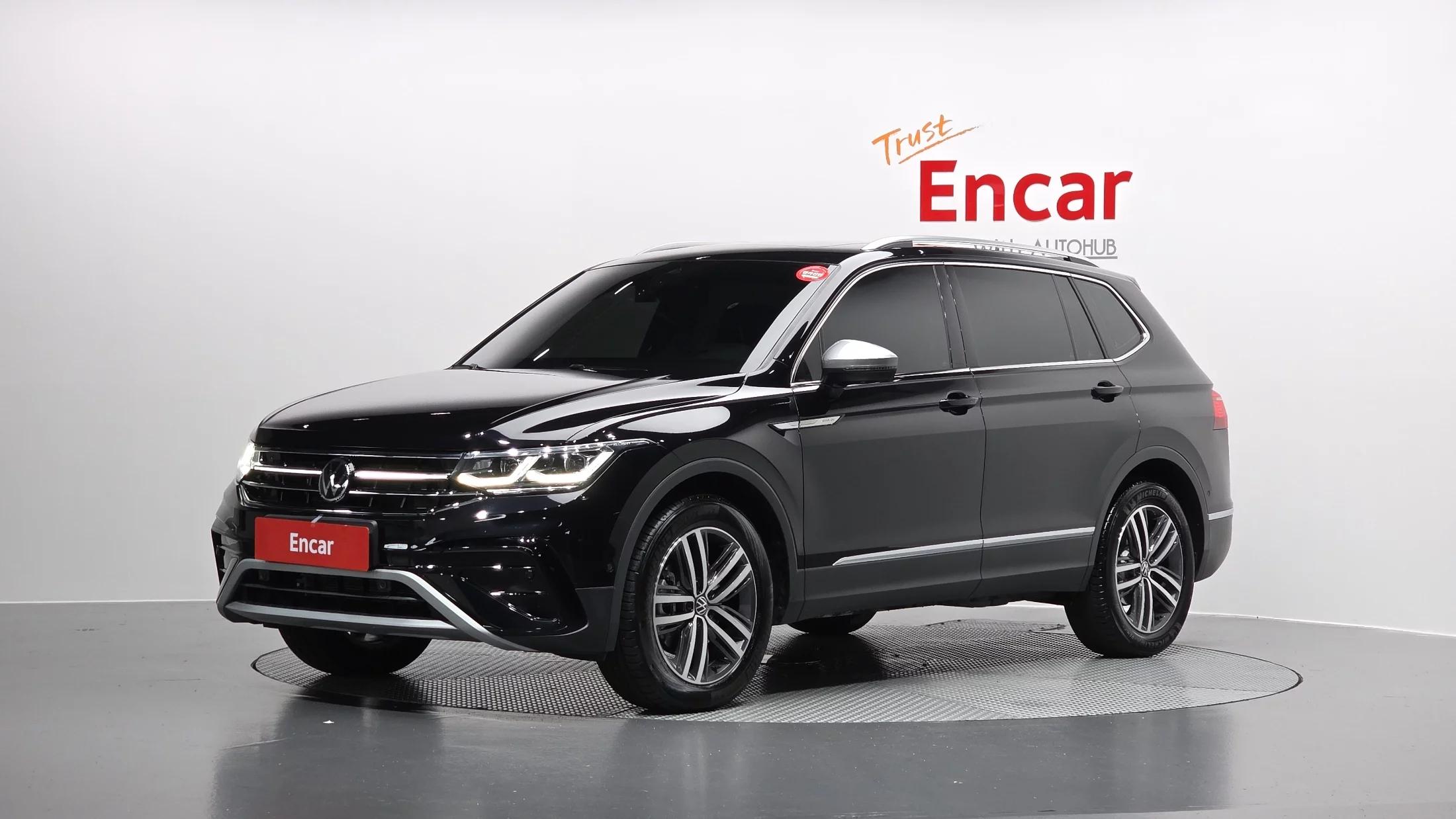 Volkswagen TIGUAN 2.0 TSI Prestige, 2023 г. 26213 км.