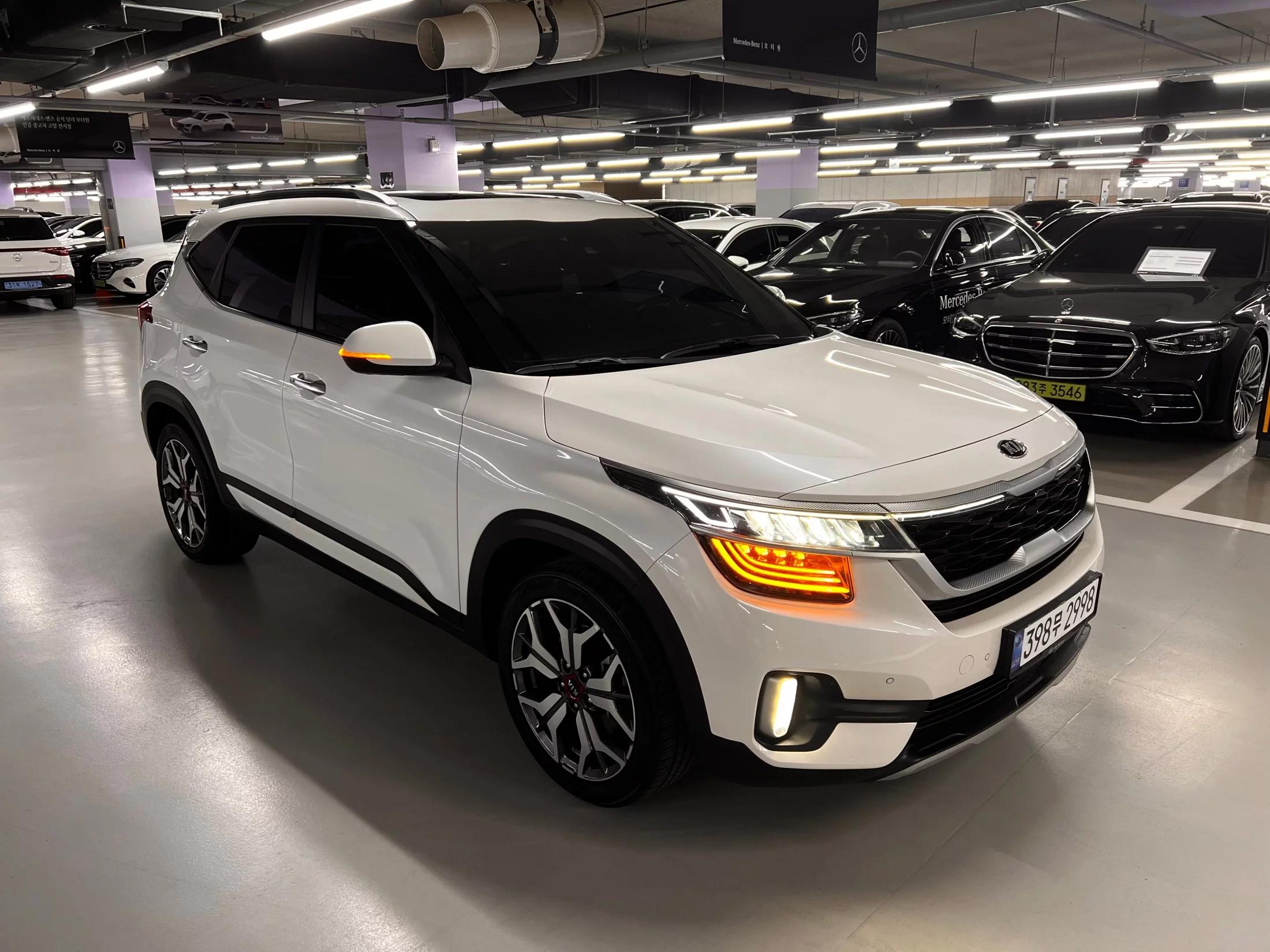 Kia Seltos Gasoline 1.6 Turbo 4WD Signature, 2021 г. 73095 км.