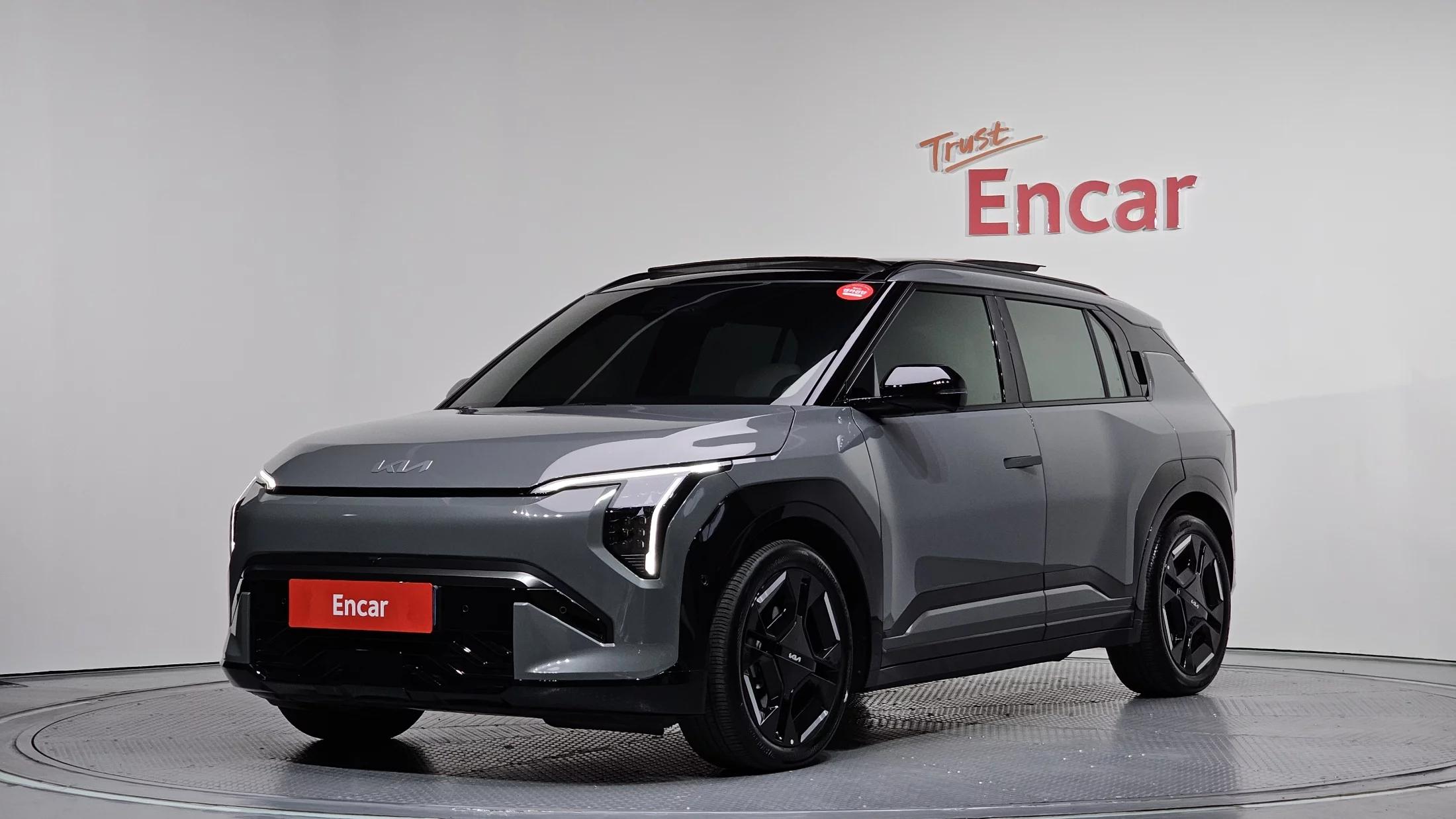 Kia EV3 Long Range 2WD GT-Line, электромобиль, 2025 г. 9080 км.