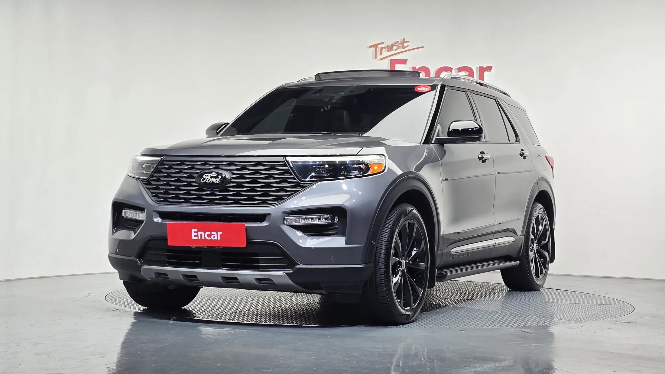 Ford EXPLORER 3.0 Platinum 4WD, 2021 г. 44423 км.